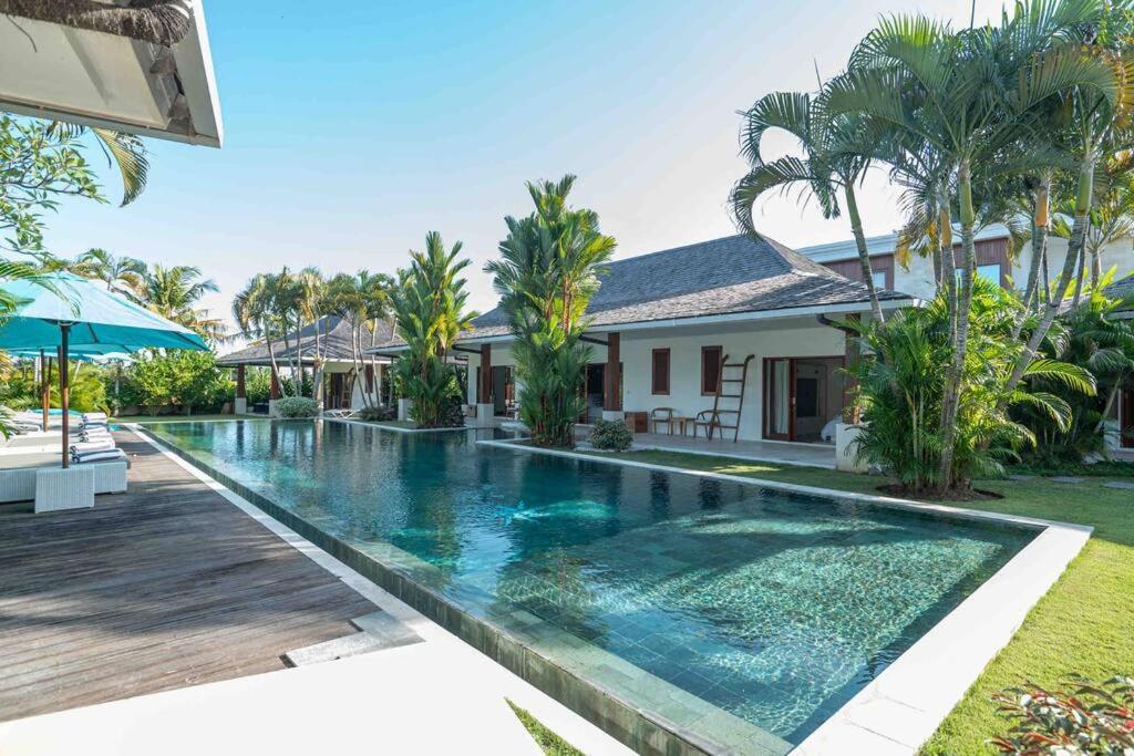 Villa Mimpi Nyata Canggu (Bali) Exterior photo